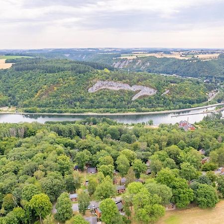 Envie De Vous Evader Dans La Vallee De La Meuse? Hastiere-par-dela Exterior photo